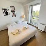 Moderne * Senlis (Oise)